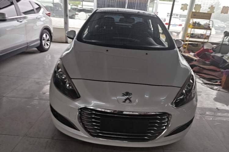 Used Peugeot 308 2014 Enjoy Edition Classic 1.6L Automatic Premium Model
