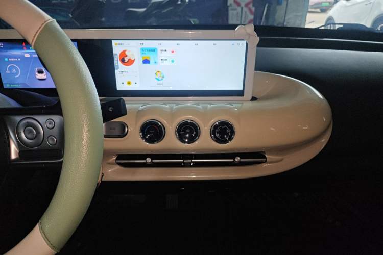 Used Wuling Hongguang MINIEV 2025 Four-Door Version Advanced Edition
