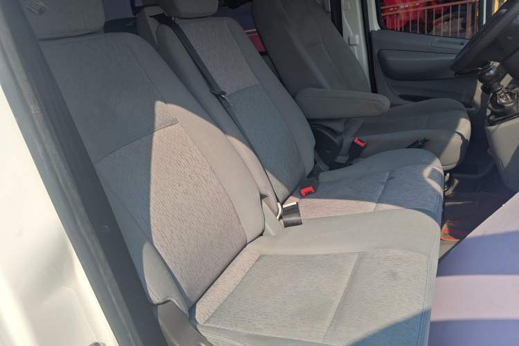 Used Foton Toano 2021 2.0T Manual Tongtu Short Wheelbase Mid-Height 5/6-Seater 4F20TC3