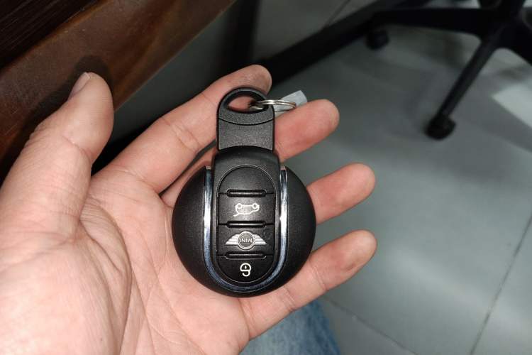 Used MINI 2016 1.2T ONE Interior 1