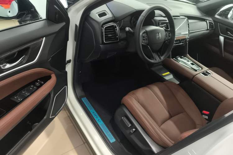 Used Honda UR-V 2020 370TURBO Two-Wheel Drive Luxury Edition
