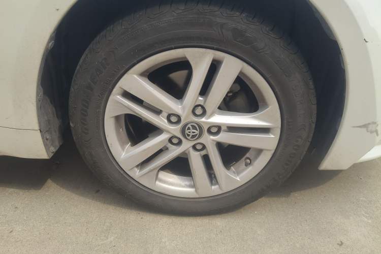 Used Toyota Levin 2021 185T CVT Luxury Edition
