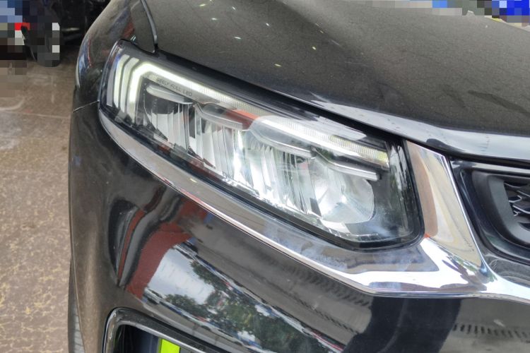 Used Geely Auto Monjaro S 2021 2.0TD Automatic Two-Wheel Drive Lightning Edition Right Front Headlight