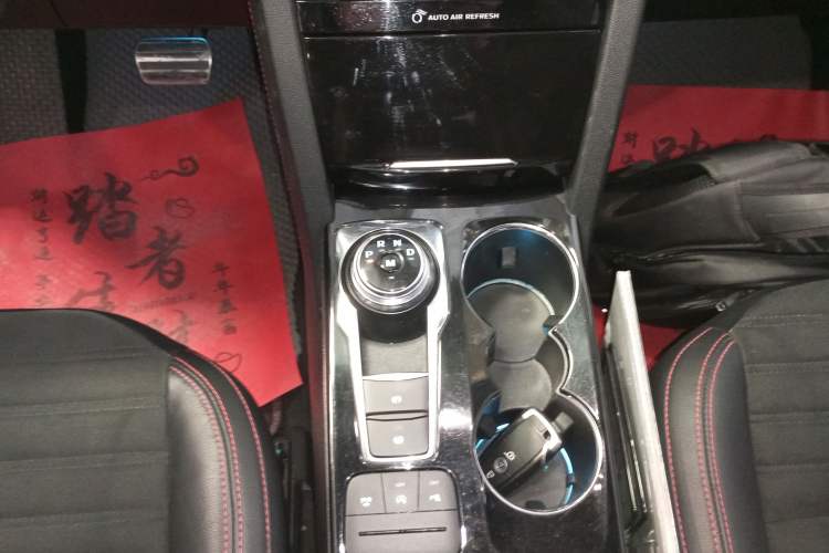 Used Ford Escape 2020 EcoBoost 245 Four-Wheel Drive ST-LINE Deluxe Edition
