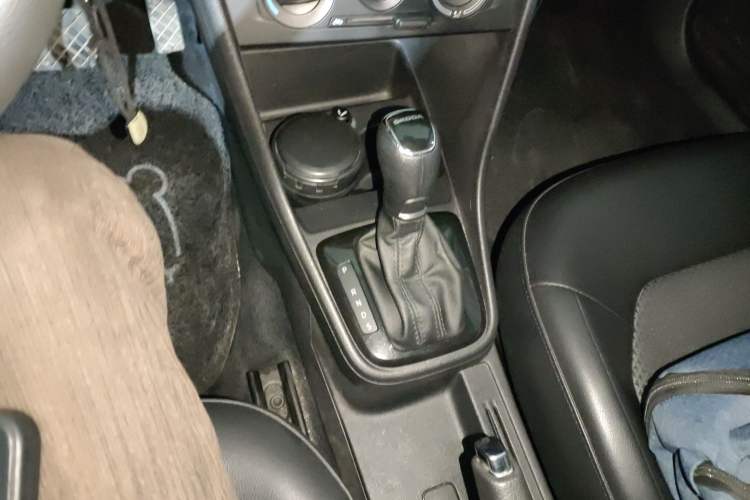 Used Skoda Rapid Spaceback 2014 1.6L Automatic Enjoyment Edition
