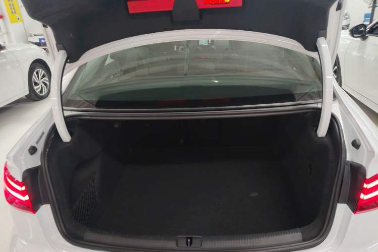 Used Audi A3 2020 Limousine 35 TFSI Sporty Version China VI