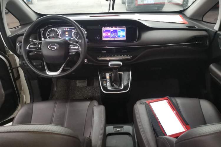 Used GAC Trumpchi M6 2019 270T DCT Luxury Edition (7-seater) China VI
