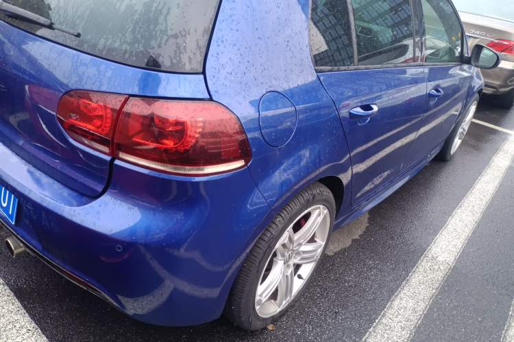 Used Volkswagen Golf 2011 2.0 TSI R