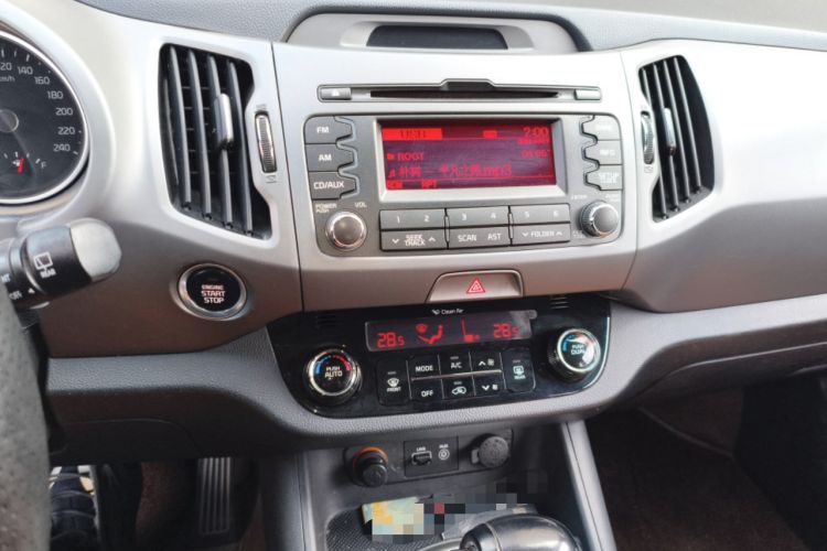 Used Kia Sportage R 2015 2.0L Automatic Two-Wheel Drive DLX Model Audio And AC Panel