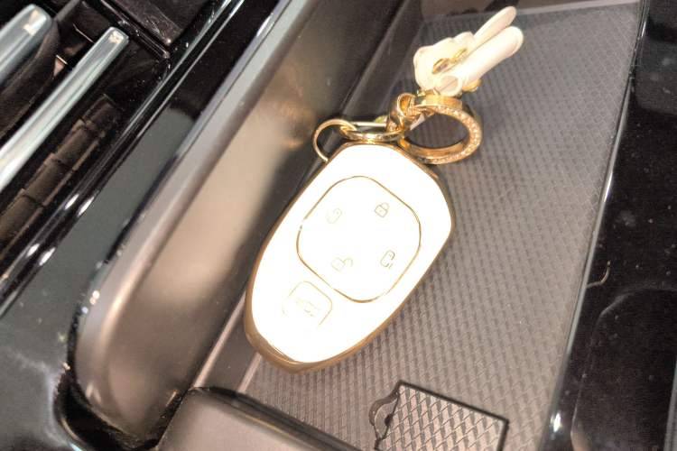 Used GAC Trumpchi M8 2024 Master Series 400T Prestige Edition Vehicle Key