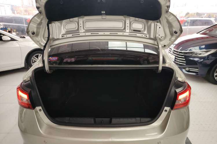 Used Chery Arrizo 5 2017 1.5L CVT Trendsetting Edition