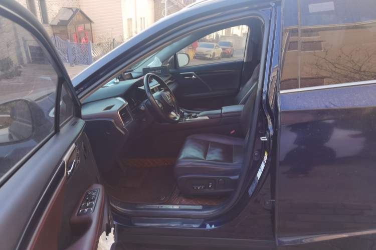 Used Lexus RX 2016 300 4x4 Elegant Edition China VI
