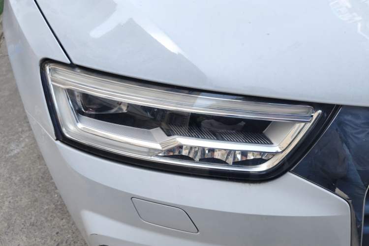 Used Audi Q3 2018 30th Anniversary Edition 35 TFSI Fashion Model