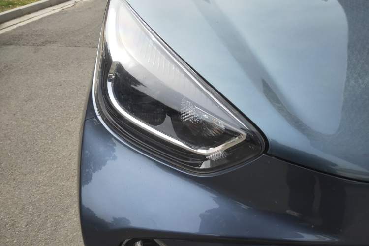 Used Chery QQ Little Ant 2023 251km True Love Edition Lithium Iron Phosphate Right Front Headlight