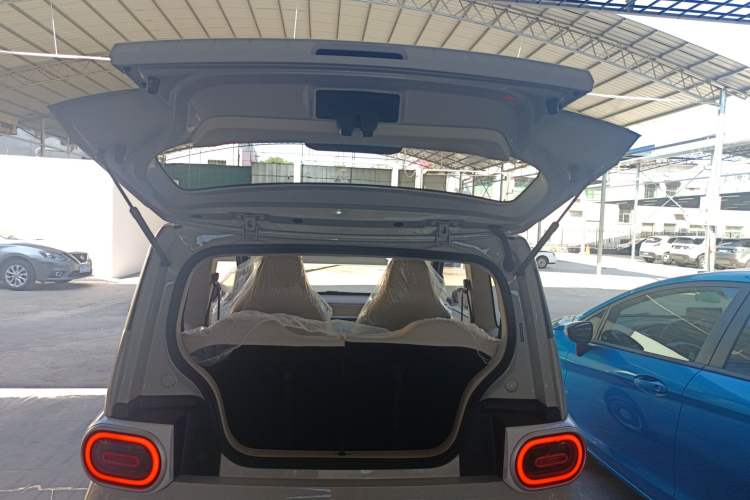 Used Wuling Hongguang MINIEV 2024 3rd Generation 215km Youth Edition