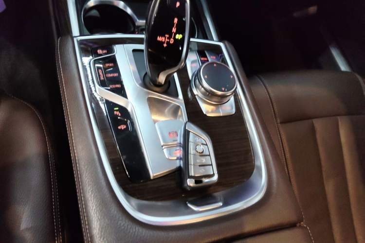 Used BMW 7 Series 2016 730Li Leading Model
