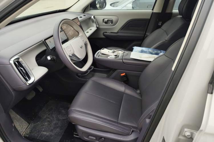 Used Leapmotor B10 2025 510 Joyful Edition Left Front Seat