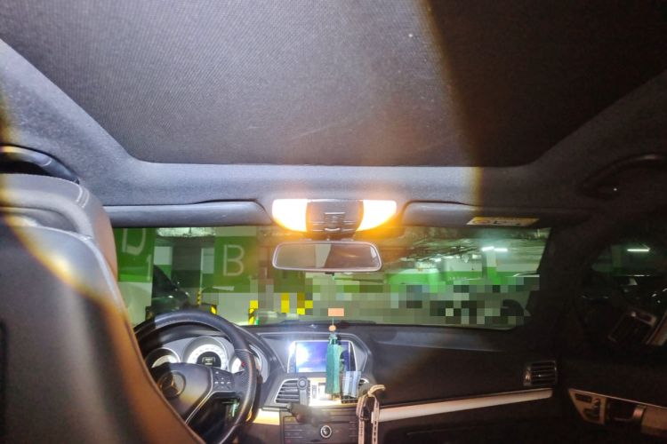 Used Mercedes-Benz E-Class 2014 E 200 Coupe Headliner