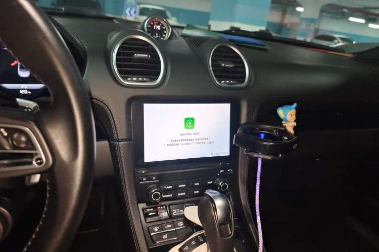 Used Porsche 718 2019 Boxster T 2.0T Audio And AC Panel