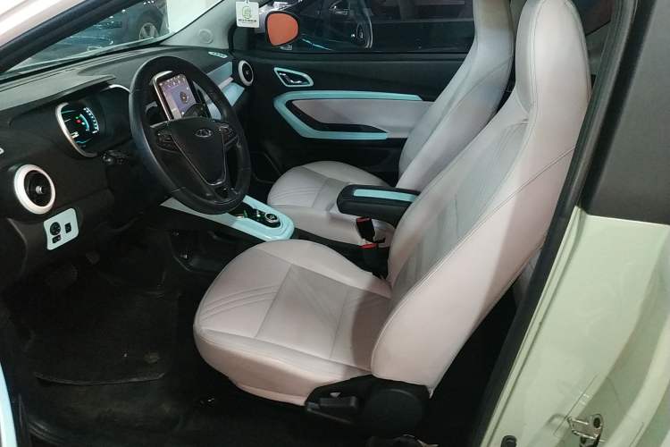Used Chery Little Ant 2021 200 000-Yuan Ant Fan Edition Oxygen Version Lithium-Ion Battery 301 km