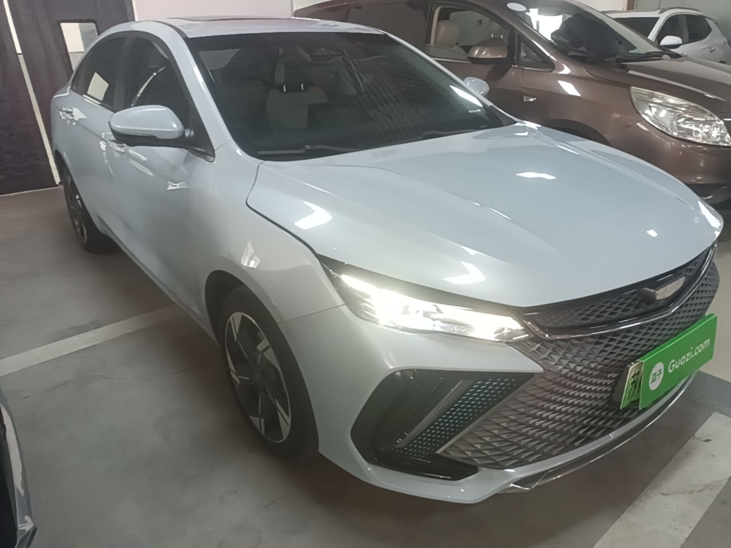 Geely Auto Emgrand L HiP 2022 1.5TD-DHT Pro 100KM Super Rui — снимка 3