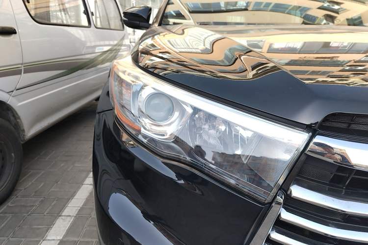 Used Toyota Highlander 2015 2.0T Four-Wheel Drive Luxury Edition 7-Seater
