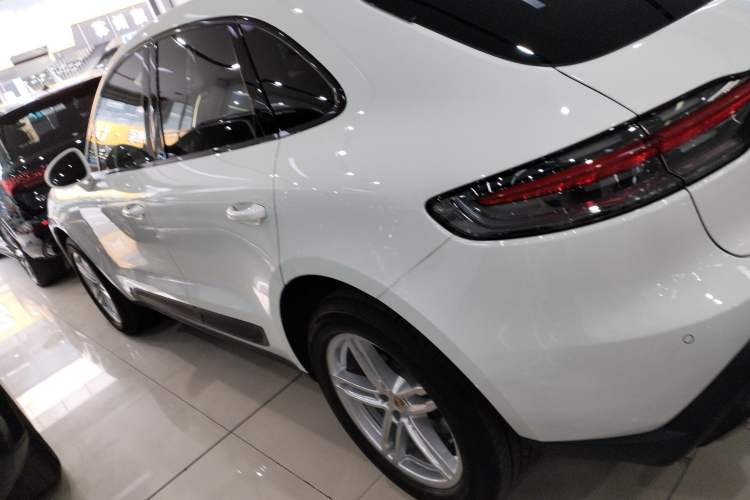 Used Porsche Macan 2024 Macan 2.0T