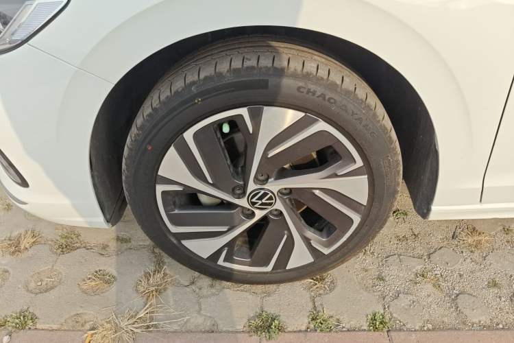 Used Volkswagen Bora 2023 300TSI DSG Prestige Edition
