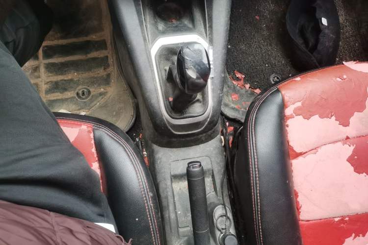 Used Peugeot 301 2014 1.6L Manual Comfort Edition