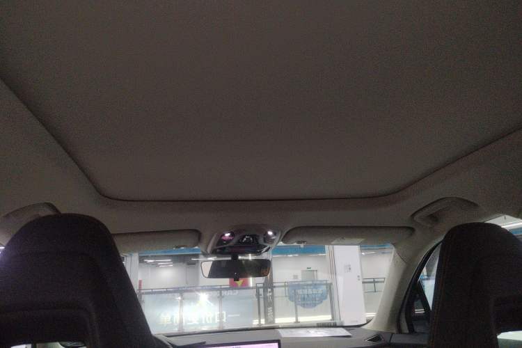 Used Lynk & Co 06 EM-P 2023 1.5T Remix PHEV Pro
