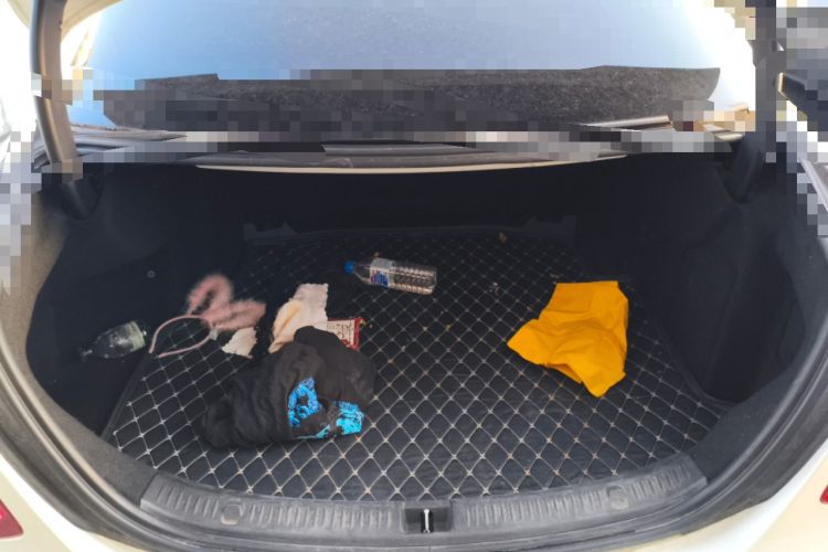 Used Mercedes-Benz E-Class 2016 E 200 L Sport Edition Trunk