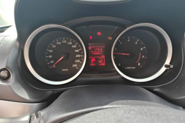 Used Mitsubishi Lancer EX 2011 Fashion Edition 1.8L CVT Comfort Version