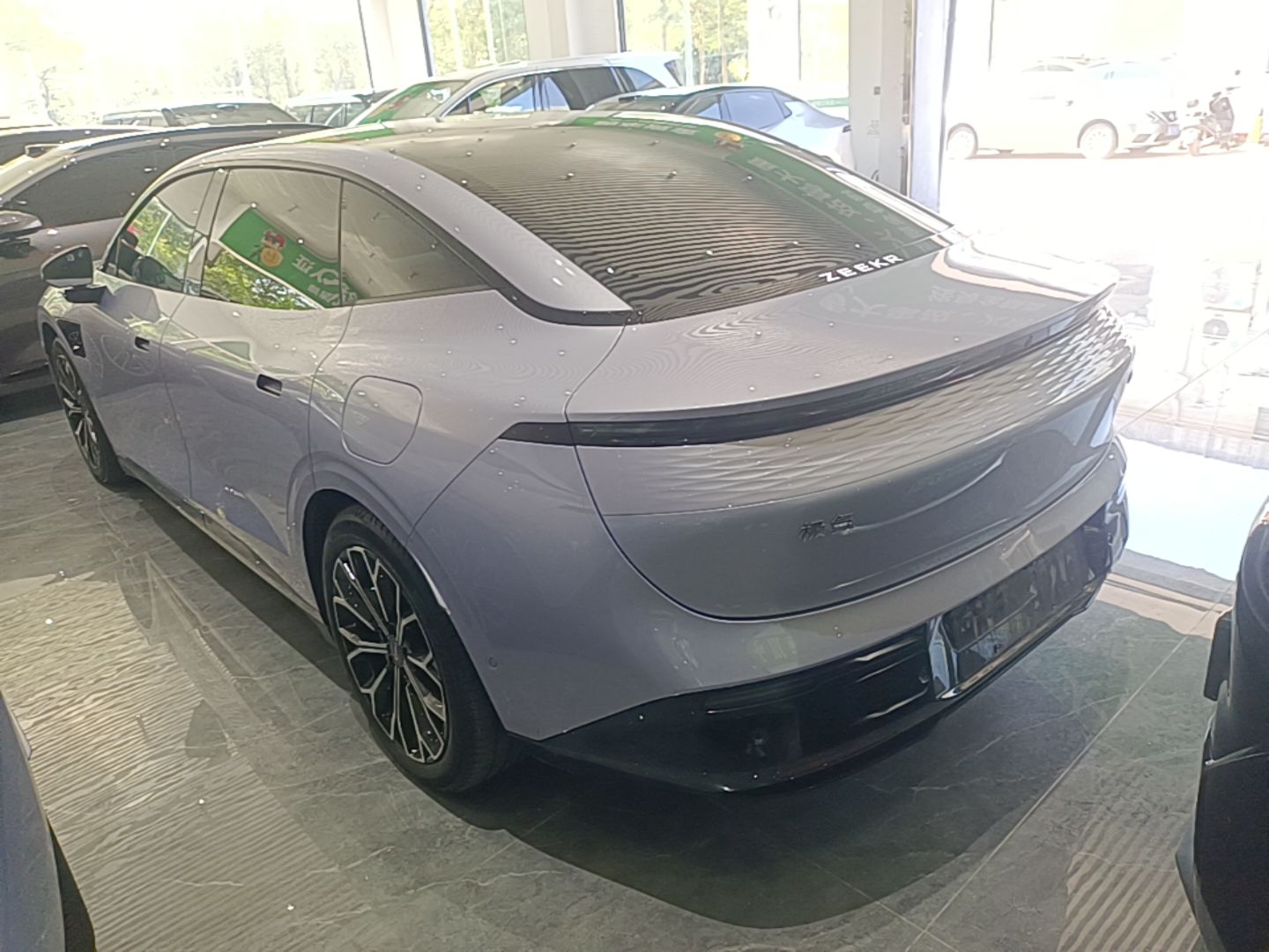 Zeekr 007 2025 Rear-Drive Intelligent Driving Version 75 kWh — снимка 4