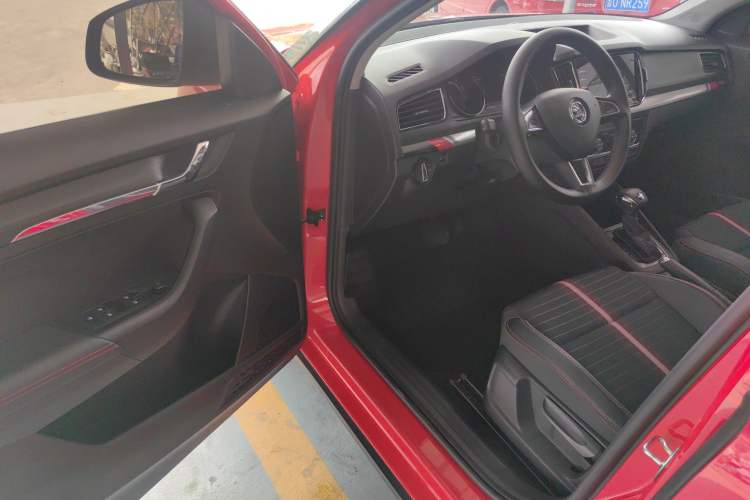 Used Skoda Kamiq 2020 GT TSI 230 DSG Flagship Edition China VI standard Driver Seat