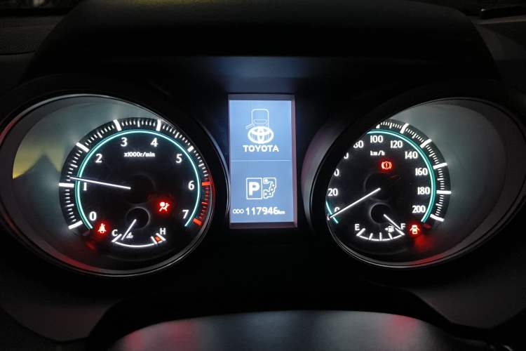 Used Toyota Prado 2010 4.0L Automatic TX-L
