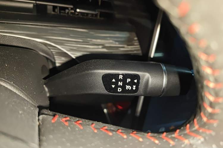 Used NETA V 2022 Chao 400 Lite Gear Lever