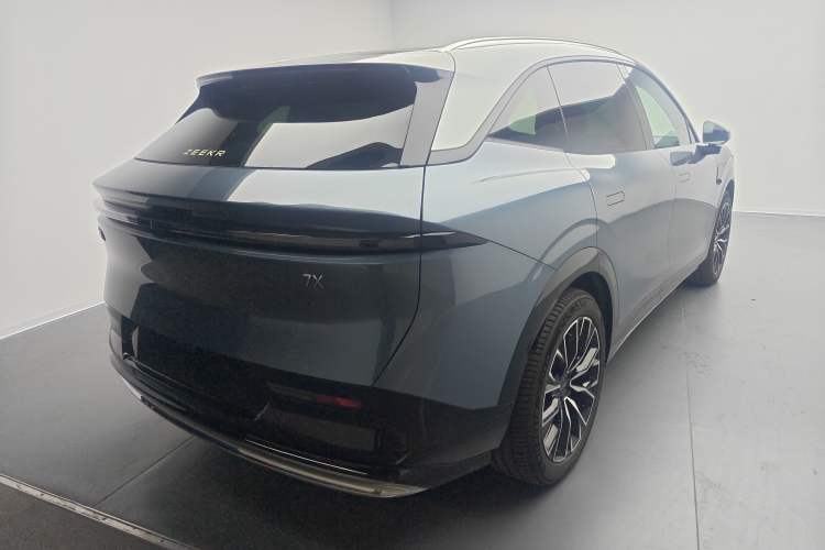 Used Zeekr 7X 2025 75 kWh Rear-Wheel Drive Intelligent Driving Version
