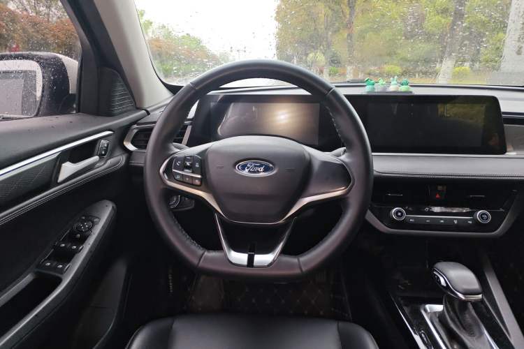 Used Ford Escort 2021 1.5L Automatic Diamond Edition Steering Wheel