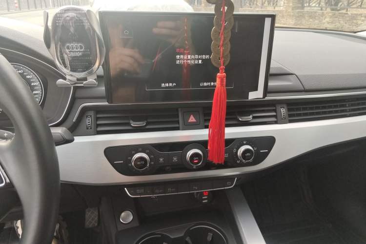 Used Audi A4L 2020 40 TFSI Fashion Dynamic Model
