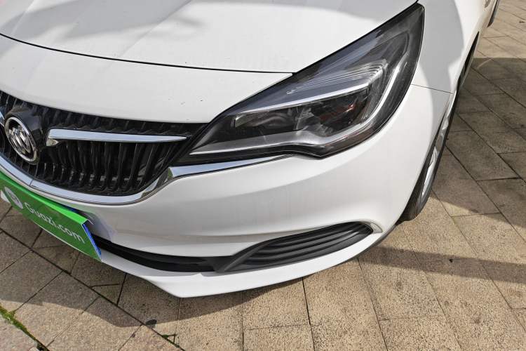 Used Buick Verano 2018 Hatchback 15S Automatic Ambition Model Left Front Headlight