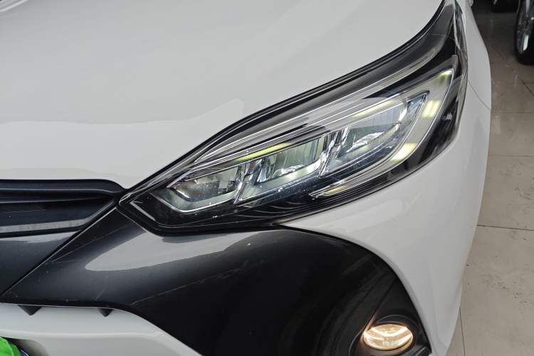 Used Toyota YARiS L Zhi Xuan 2020 1.5L CVT Luxury Edition
