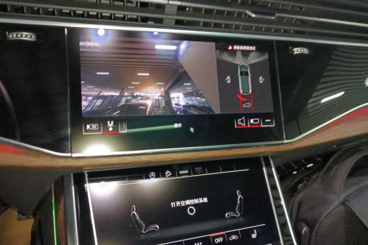 Used Audi Q7 2021 45 TFSI quattro S line Sport model