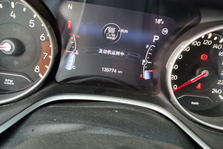 Used Jeep Compass 2017 200T Automatic Family Edition Odometer Close Up