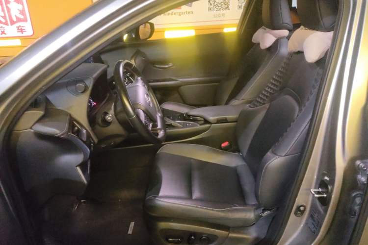 Used Lexus UX 2020 260h Explore & Adventure Edition