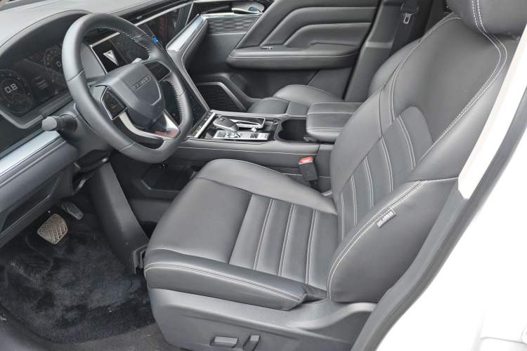 Used Venucia Star 2023 260T Starful Achievement Edition Pro