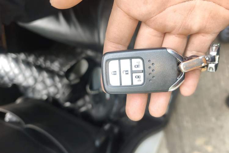 Used Honda Odyssey 2017 2.4L Smart Edition
