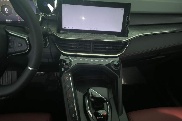 Used Lynk & Co 06 2020 1.5T JinPro model Audio And AC Panel