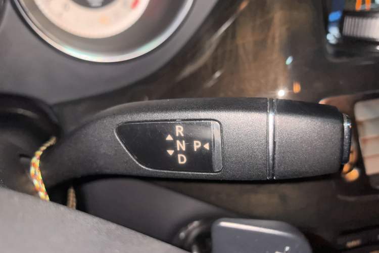 Used Mercedes-Benz CLS 2012 CLS 300 CGI Gear Lever
