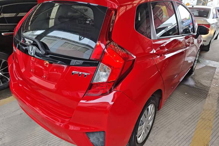 Used Honda Fit 2016 1.5L LX CVT Comfort Model Right Rear Taillight