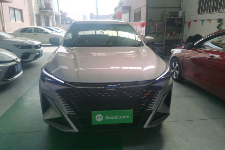 Used CHANGAN OSHAN X5 PLUS 2023 1.5T DCT Excellence Edition Front